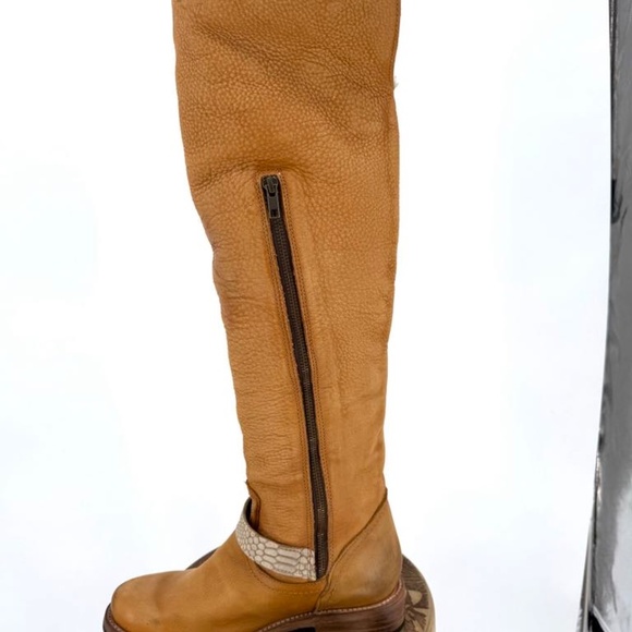 Freebird by Steven Denmark Leather Riding Style Boots Genuine Sheep Fur - Picture 9 of 17